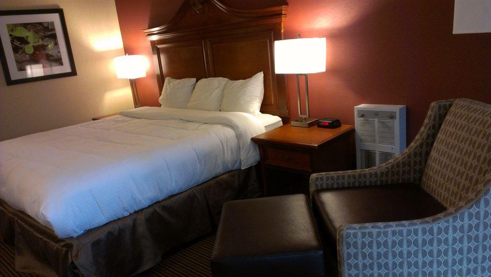 Ramada By Wyndham Salt Lake City North Temple Kültér fotó