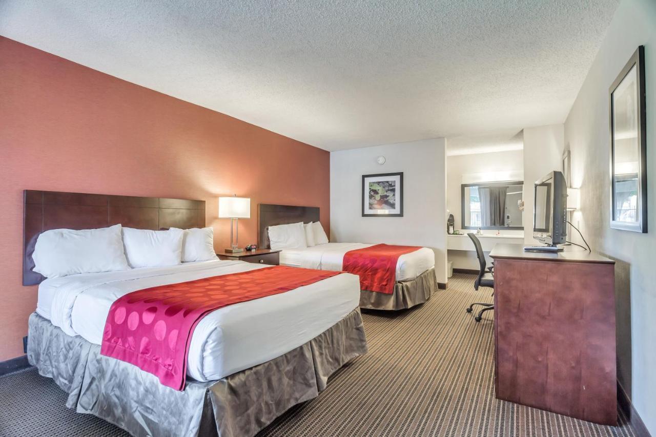 Ramada By Wyndham Salt Lake City North Temple Kültér fotó